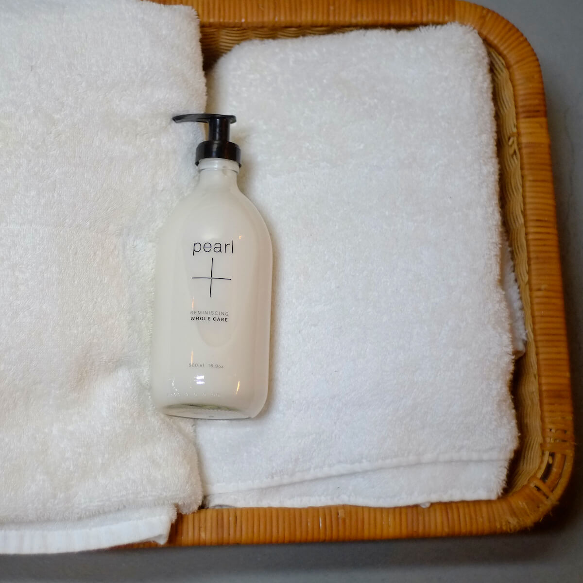 Pearl+ レミニシング ホールケア モイスチャライザー